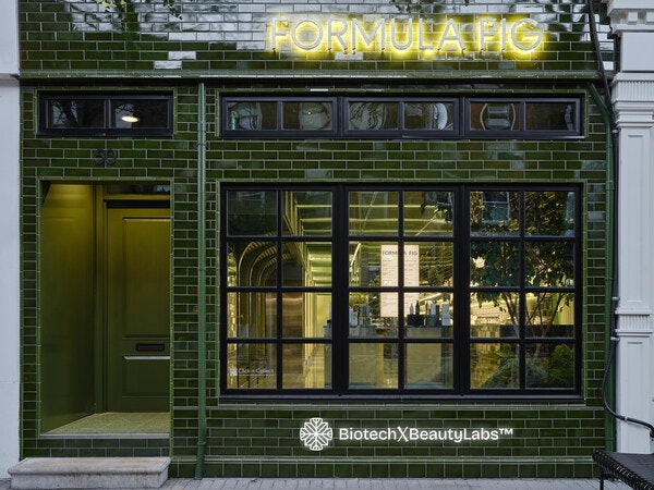 Debut se expande para o mercado de serviços de beleza profissional com parceria com a Formula Fig