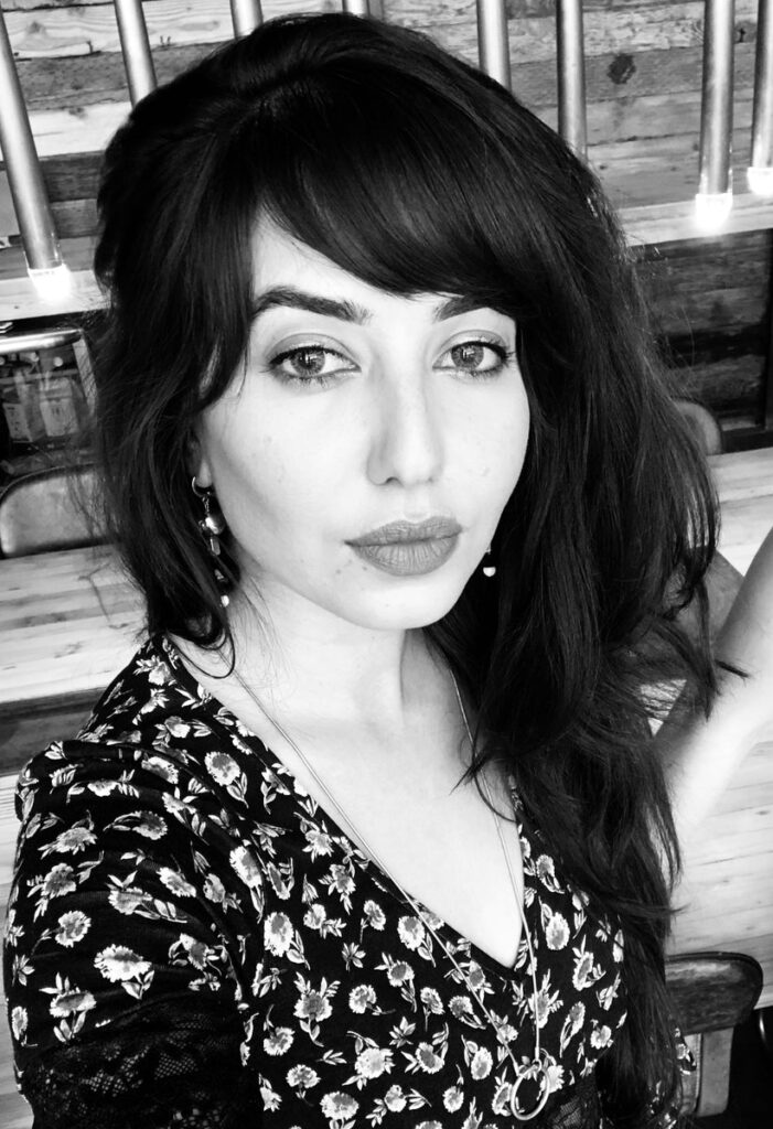 Com Hadia Kabir - Omayma Skin