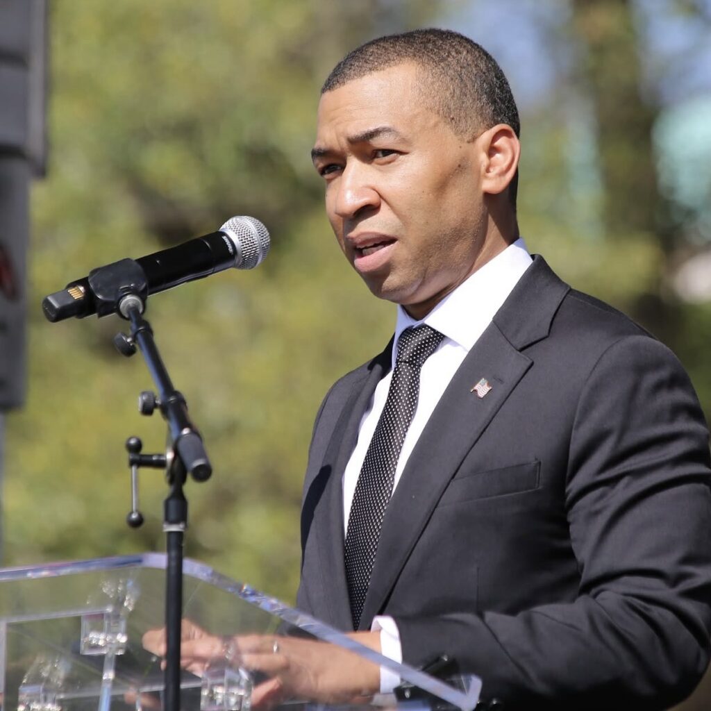 Carregando a tocha: o prefeito Steven L. Reed reflete sobre o 60º aniversário do Selma para Montgomery March
