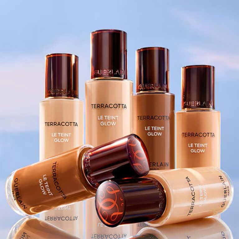 Guerlain Terracotta Le Teint Glow Healthy Glow Foundation Review & Swatches