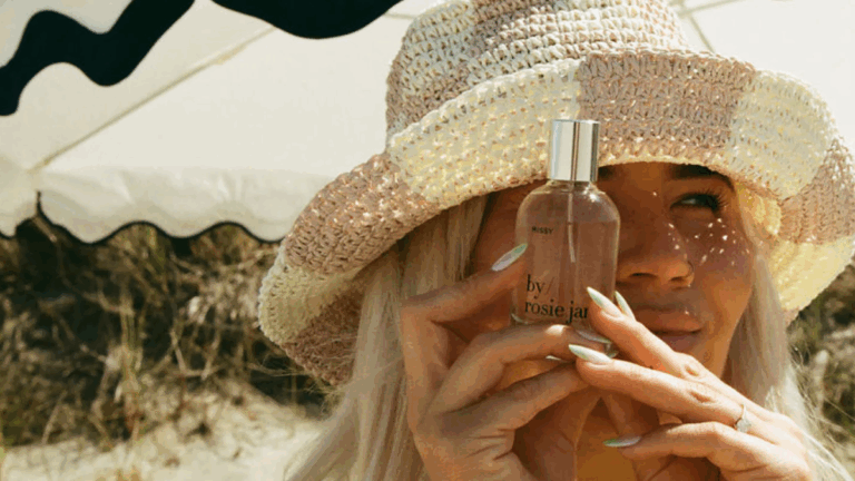 Por Rosie Jane: uma marca de fragrância e cuidados pessoais com foco na 'falta de esforço'