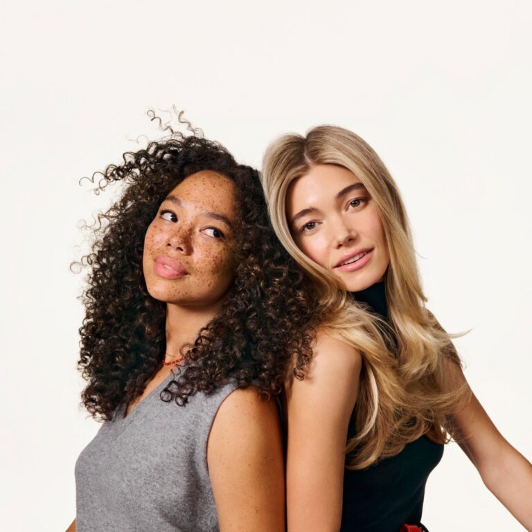 Why Your Curly Hair Needs a Hair Mask