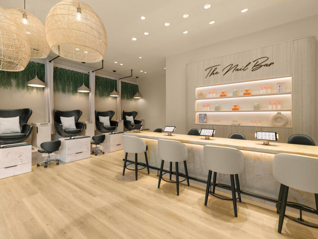 O salão de unhas de luxo favorito do Reino Unido está pronto para enfrentar o mercado dos EUA