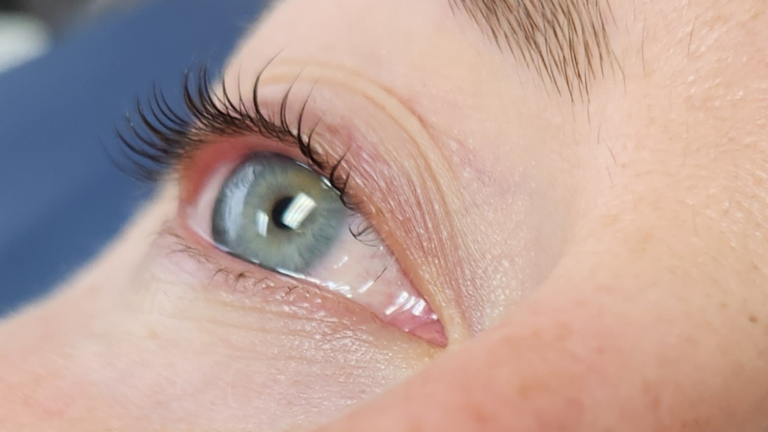 Acorde linda sem maquiagem - Pure Joy Skin Care and Wax Studio