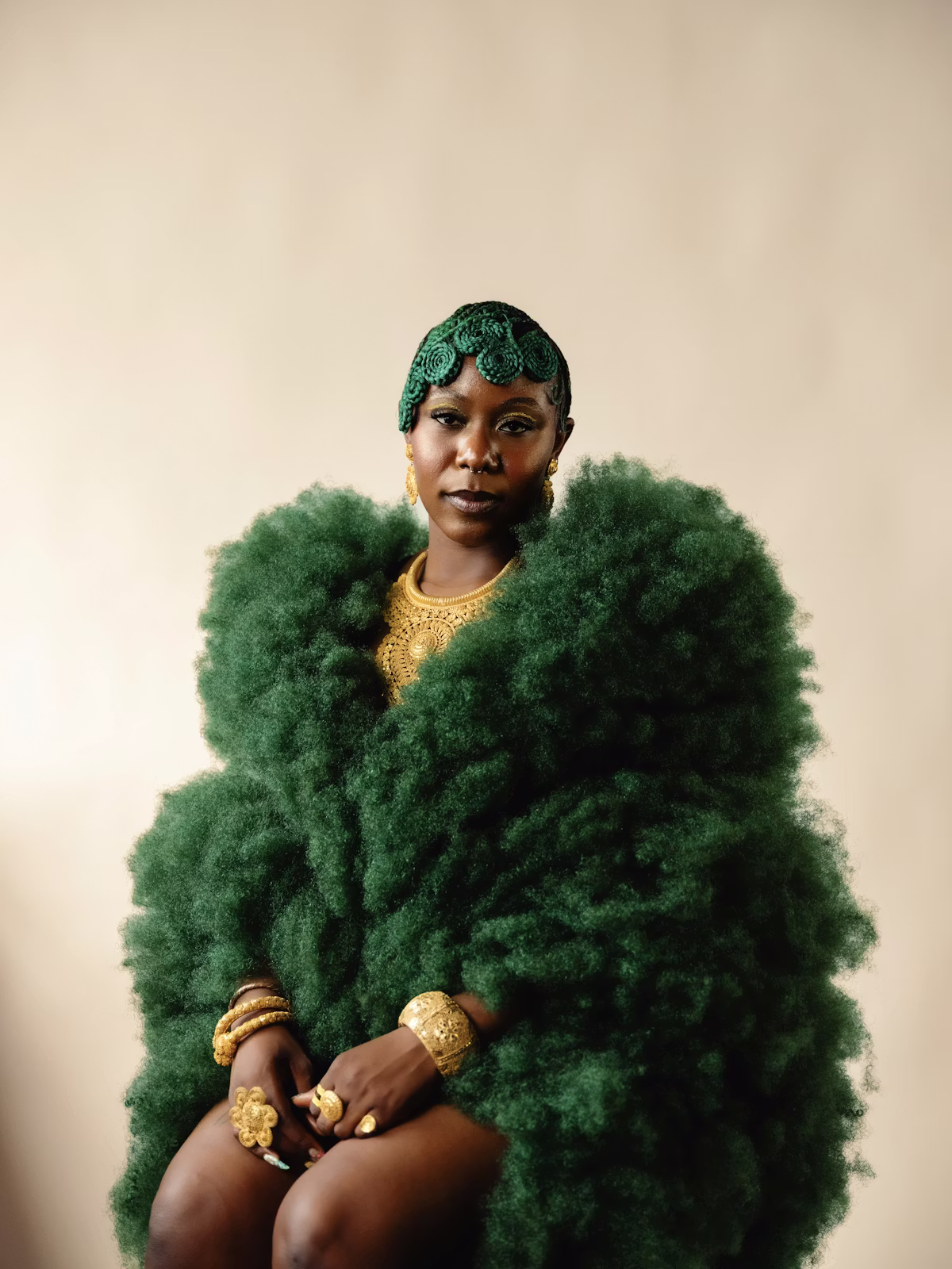 Artista em destaque: Bintou Diallo | Plataforma de lançamento de beleza