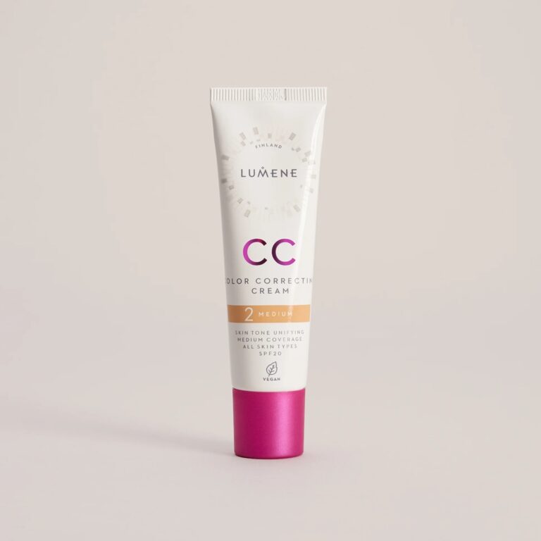 Revisão e amostras do creme corretivo de cor Lumene CC SPF20