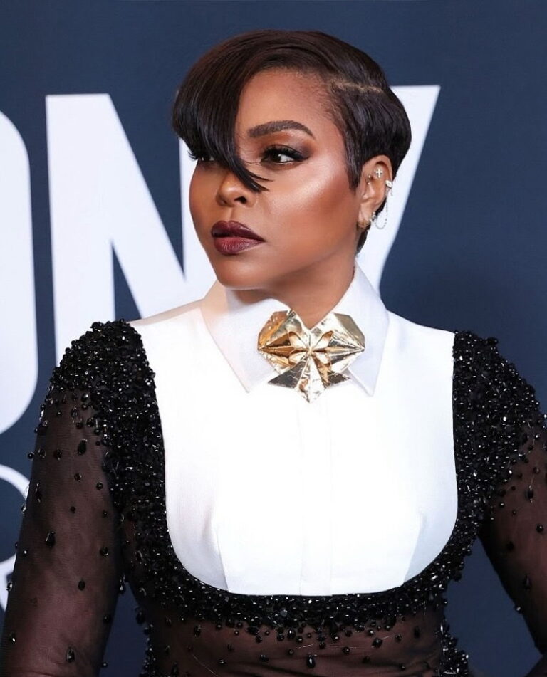 Taraji P Henson impressiona em Fierce Assimétrica Pixie no Ebony Power 100 Awards