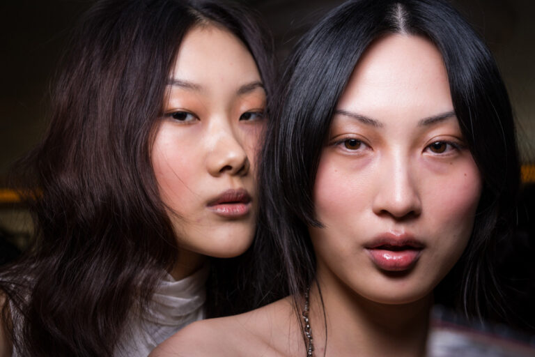 Os 14 melhores editores fashionistas de produtos de beleza experimentados em fevereiro